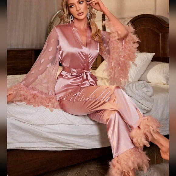 Other - Elegant Pink Feather Trim Sleepwear Set